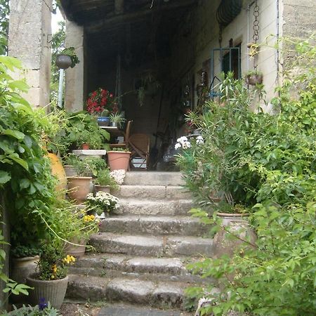 Bed and Breakfast Moulin Du Pont D'Alzon Uzès Exterior foto